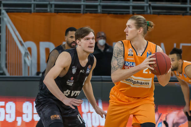 很大压力 很大压力