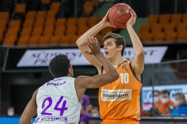 强势自救 强势自救