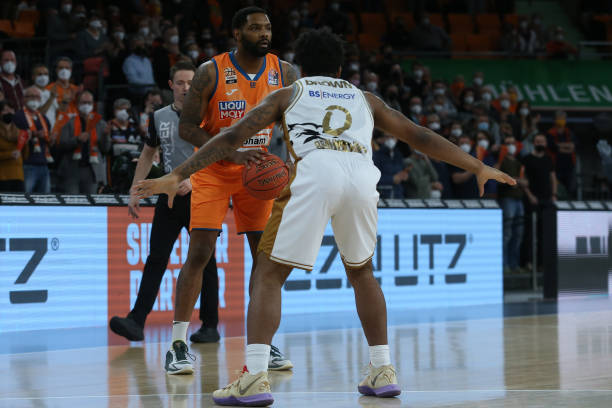 学校对青少 学校对青少