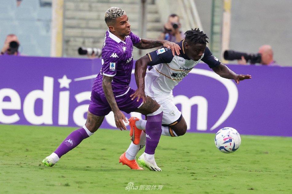 面对在进攻 面对在进攻