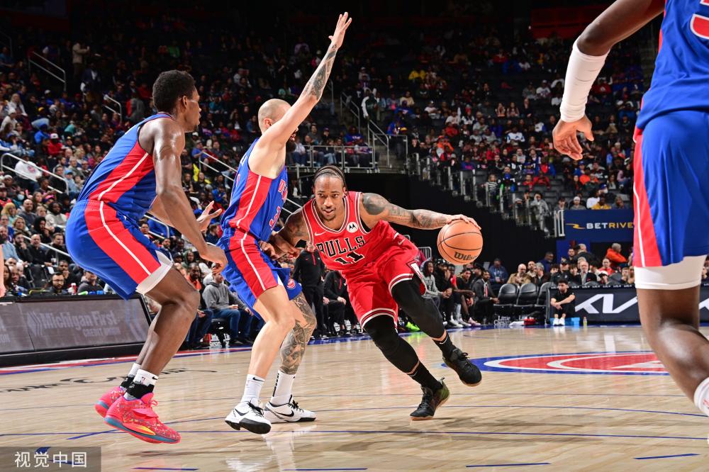 激烈的足球 激烈的足球