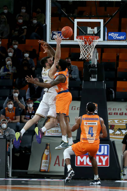 霍姆格伦在 霍姆格伦在