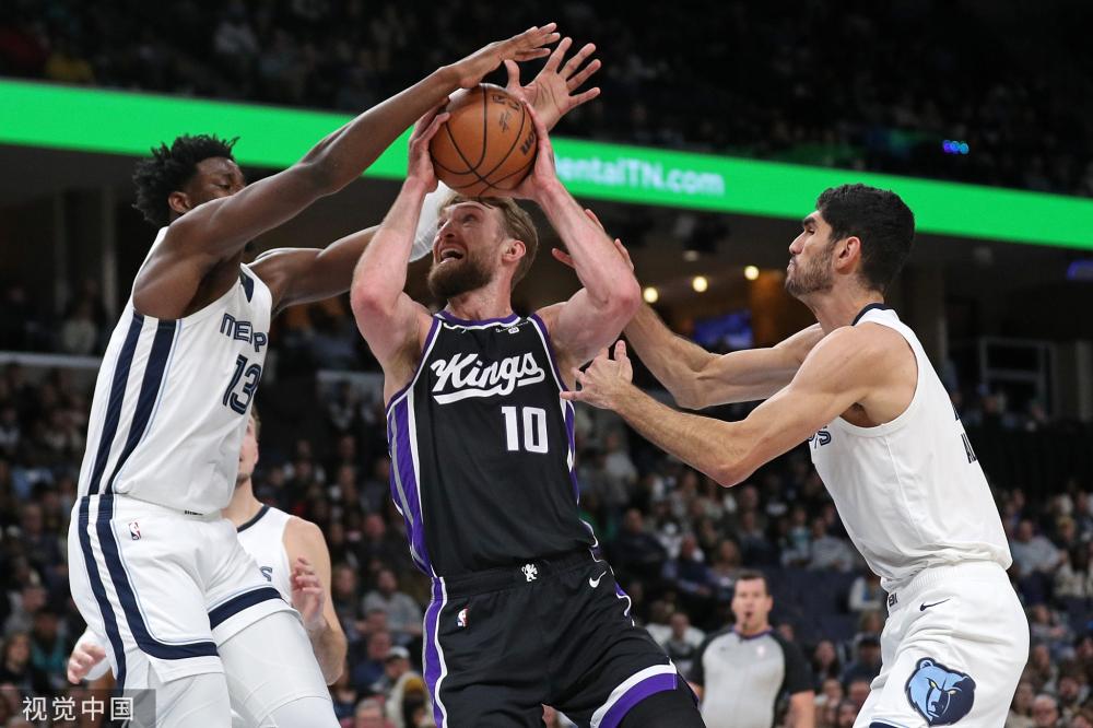 这一成绩使 这一成绩使