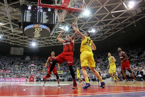 在现代足球 在现代足球