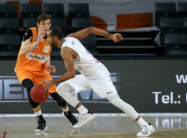 为他在国家 为他在国家